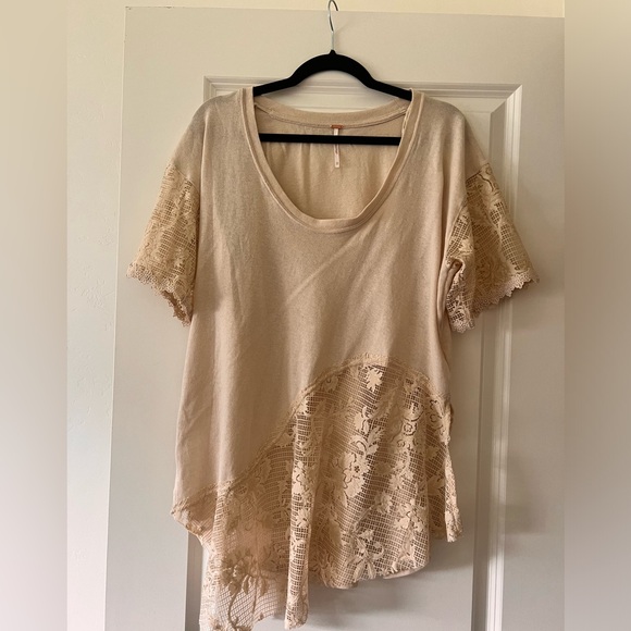 Free People Top - Picture 2 of 3